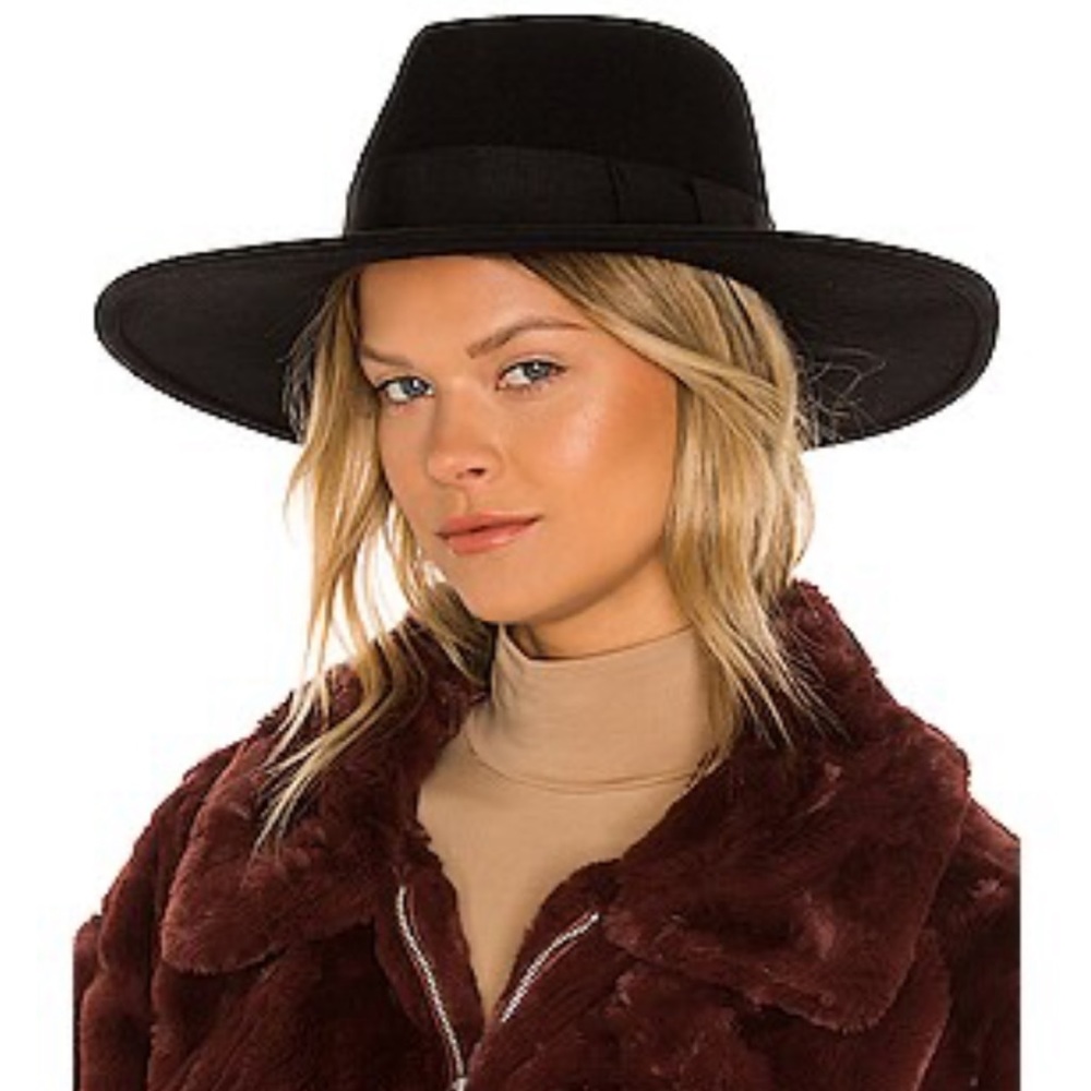 Joanna Hat in Black
